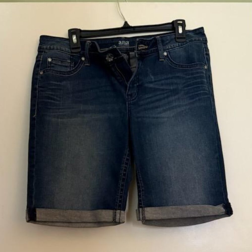 a.n.a. blue jean shorts, size 30/10